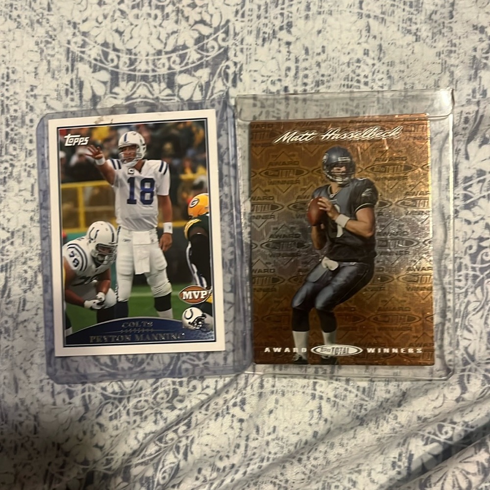 2 Football cards